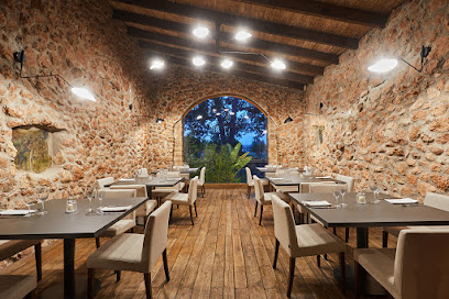 Doña Irene Restaurante - Ctra. Inca-Sineu, 4, km 2,4, 07300 Sencelles, Illes Balears, Spain