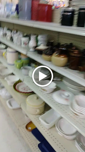 Thrift Store «72nd Street Goodwill», reviews and photos, 1415 E 72nd St, Tacoma, WA 98404, USA