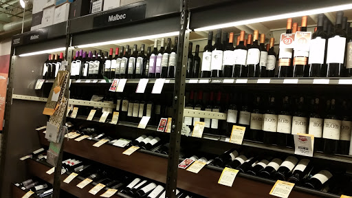 Wine Store «Total Wine & More», reviews and photos, 2401 Fairview Ave N #105, Roseville, MN 55113, USA