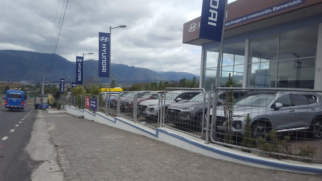 Opiniones de Hyundai Merquiauto Ibarra en Ibarra - Concesionario de automóviles