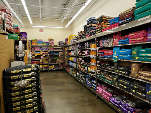 Pet Supply Store «Pet Supplies Plus», reviews and photos, 9 Waukegan Rd, Deerfield, IL 60015, USA