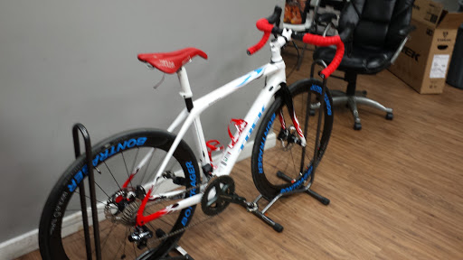 Bicycle Store «Trek Bicycle Store», reviews and photos, 3020 Wake Forest Rd, Raleigh, NC 27609, USA
