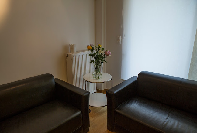 Πετρούτσου 8, Μαρούσι 151 24