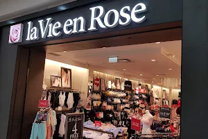 la Vie en Rose Pickering Town Centre image