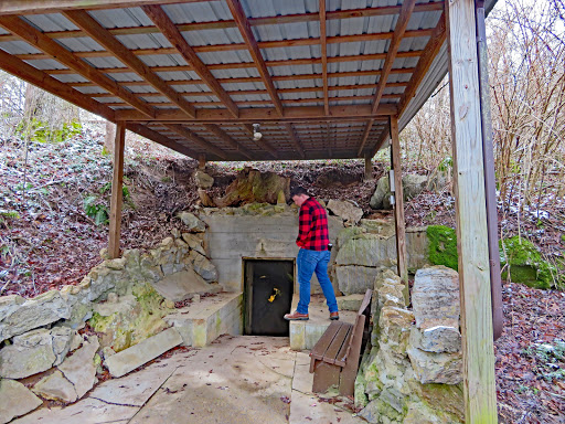 Tourist Attraction «Bristol Caverns», reviews and photos, 1157 Bristol Caverns Hwy, Bristol, TN 37620, USA