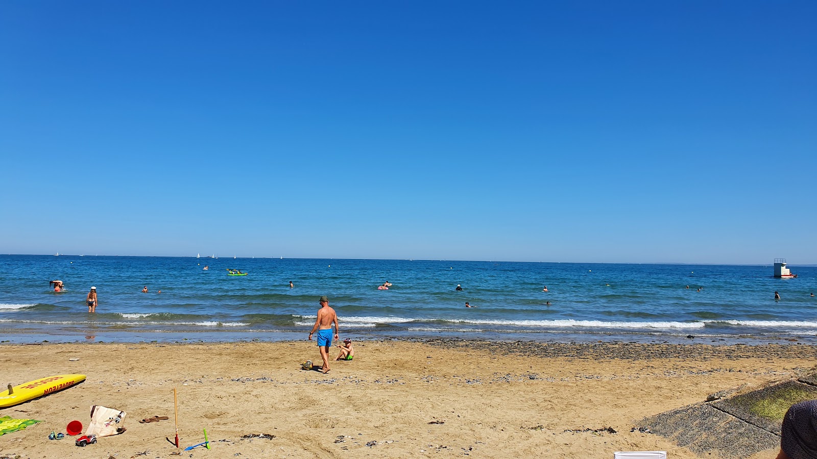 Photo of Plage des Godelins with blue pure water surface