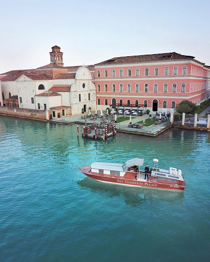Hotels with brunch in Venice