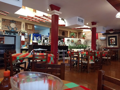Restaurant Casa Morales - Toltecas 10, Cuauhtémoc, 36206 Romita, Gto., Mexico