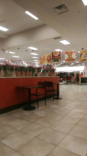 Department Store «Target», reviews and photos, 6100 Shingle Creek Pkwy, Brooklyn Center, MN 55430, USA
