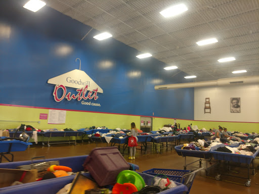 Non-Profit Organization «Goodwill Outlet Store», reviews and photos, 8345 Georgetown Rd, Indianapolis, IN 46268, USA