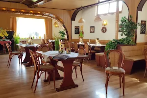 Gaststätte & Café "Zur Biene" image