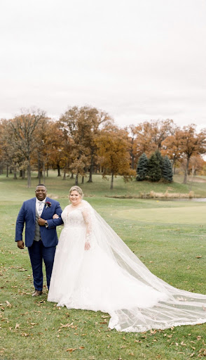 Bridal Shop «Bella Sposa Bridal Boutique», reviews and photos, 9524 179th St, Tinley Park, IL 60487, USA