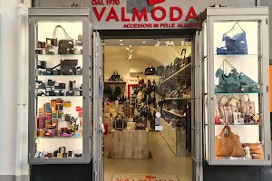 Valmoda Accessori in Pelle image