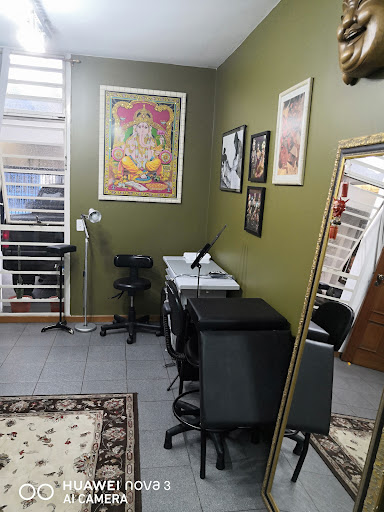 Logo da empresa - Base Tattoo