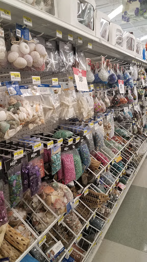 Fabric Store «Jo-Ann Fabrics and Crafts», reviews and photos, 220 N 66th St #270, Lincoln, NE 68505, USA