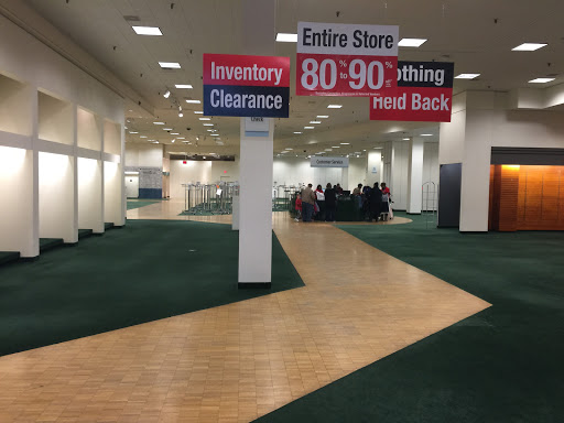 Shopping Mall «Eastland Center», reviews and photos, 18000 Vernier Rd, Harper Woods, MI 48225, USA