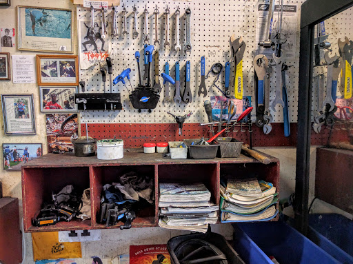 Bicycle Store «Freewheel Bike Shop», reviews and photos, 1920 Hayes St, San Francisco, CA 94117, USA