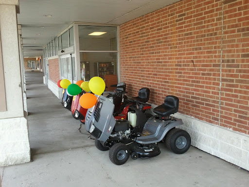 Appliance Store «Sears Outlet», reviews and photos, 7415 Cass Ave, Darien, IL 60561, USA