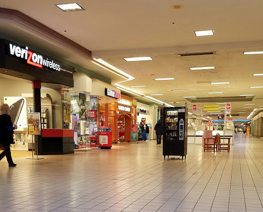 Shopping Mall «Phillipsburg Mall», reviews and photos, 1200 US-22, Phillipsburg, NJ 08865, USA