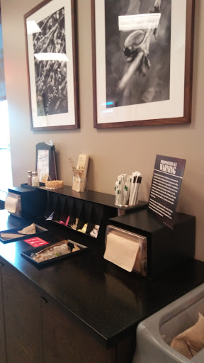 Coffee Shop «Starbucks», reviews and photos, 1931 N Campus Ave, Upland, CA 91784, USA