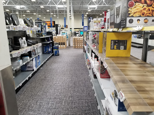 Electronics Store «Best Buy», reviews and photos, 200 Mall Cir Dr, Monroeville, PA 15146, USA