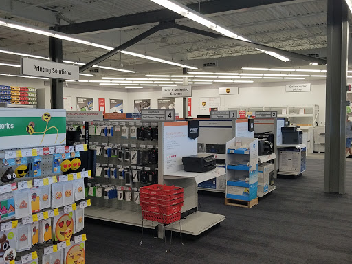 Office Supply Store «Staples», reviews and photos, 599 Belmont St, Brockton, MA 02301, USA