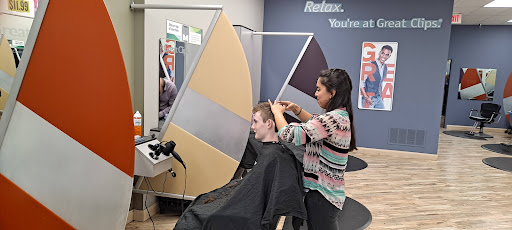 Hair Salon «Great Clips», reviews and photos, 620 Lincoln Way Ste 2, Ames, IA 50010, USA
