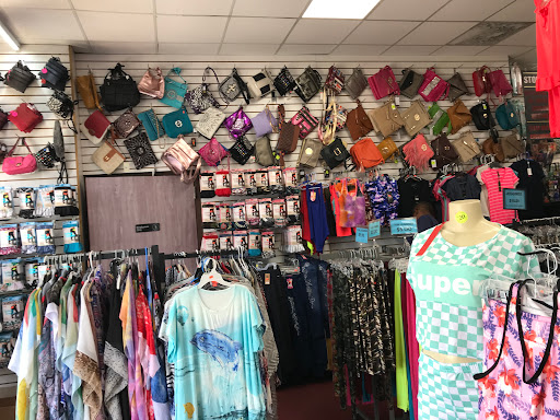 Shoe Store «Lizzys Shoes», reviews and photos, 4930 Schaefer Rd, Dearborn, MI 48126, USA