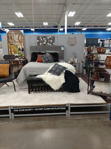 Home Goods Store «At Home», reviews and photos, 10331 University Ave, Clive, IA 50325, USA