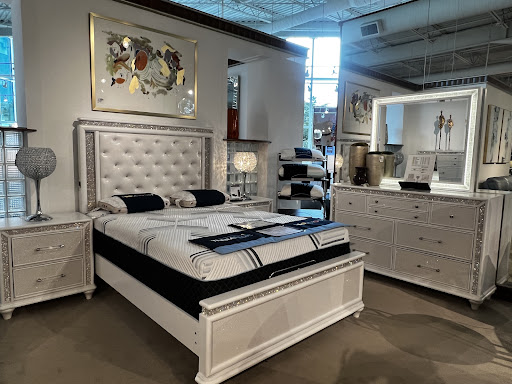 Furniture Store «Rooms To Go & Rooms To Go Kids Furniture Store - Miami International (Doral)», reviews and photos, 10623 NW 12th St, Doral, FL 33172, USA