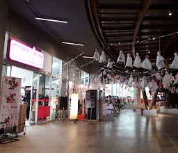 Aeon Sriracha Shopping Center photo