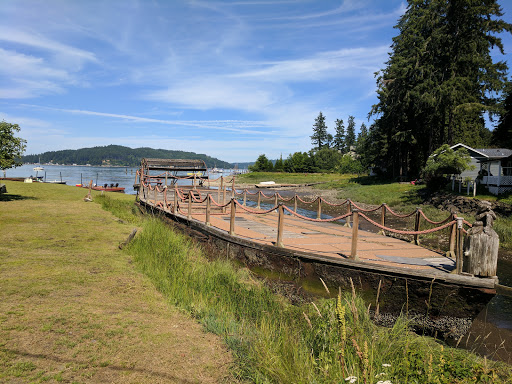 Gift Shop «Cameo Boutique & Wine Shop», reviews and photos, 6871 WA-106, Union, WA 98592, USA