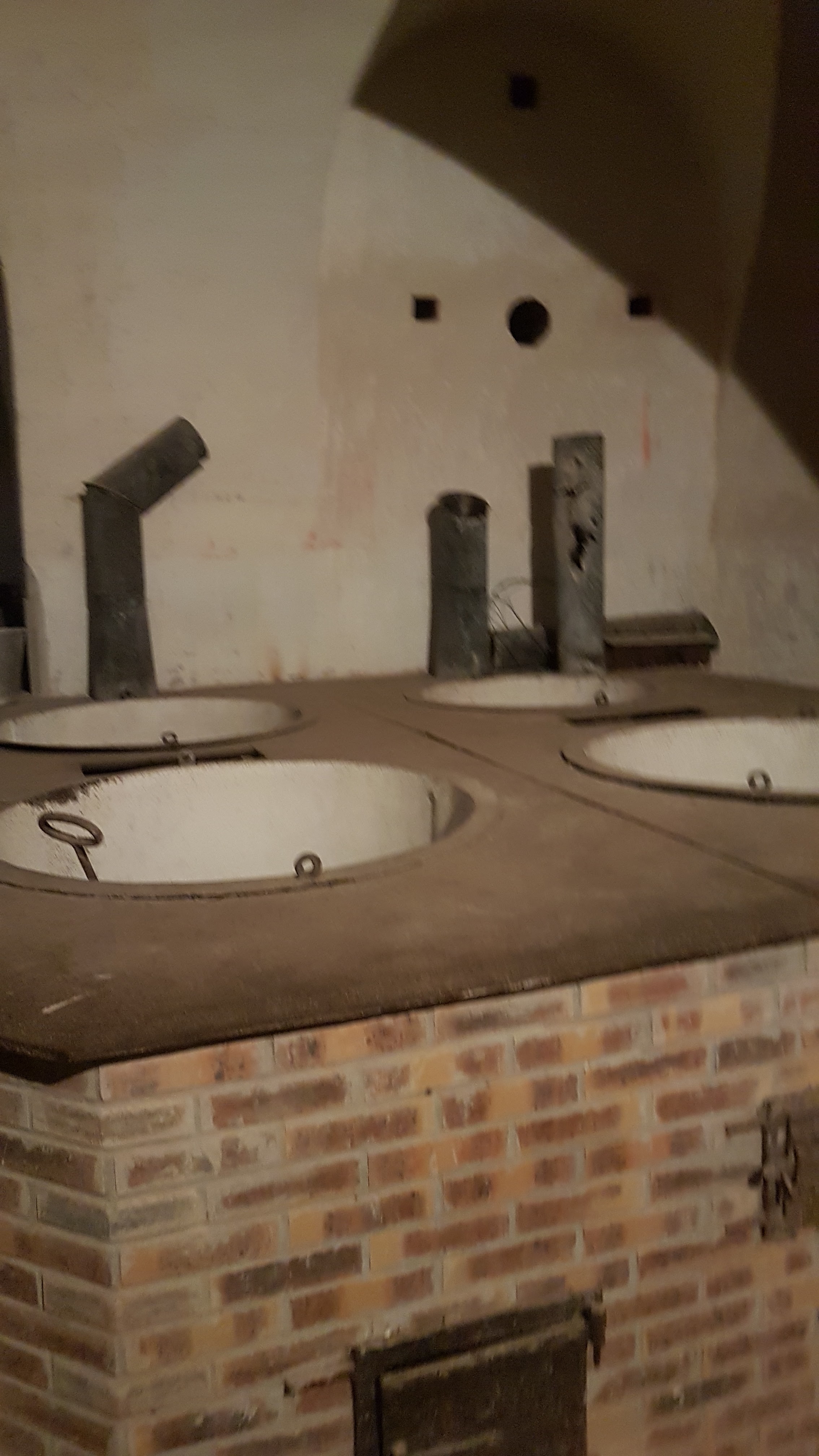 Photo n° 2 de l'avis de Hosenträger. fait le 22/03/2019 à 00:24