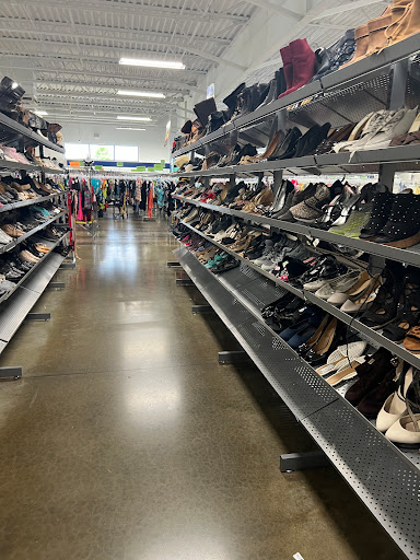 Thrift Store «Goodwill Retail Store of Springfield – Battlefield», reviews and photos, 3151 S Kansas Expy, Springfield, MO 65807, USA