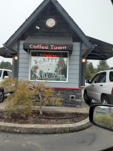 305 Trade St, Amity, OR 97101, USA