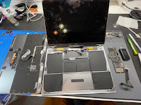 Ocean iPhone Repair (by Appointment Only) - Photo 7 - Car repair in San Francisco, CA, San Francisco