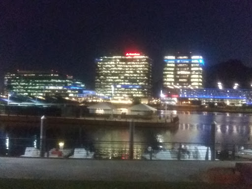 Business Center «State Farm Operations Bldg #2», reviews and photos