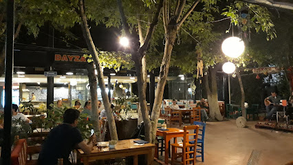 Dayza Cafe