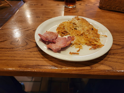 American Restaurant «Cracker Barrel Old Country Store», reviews and photos, 1134 Woodruff Rd, Greenville, SC 29607, USA