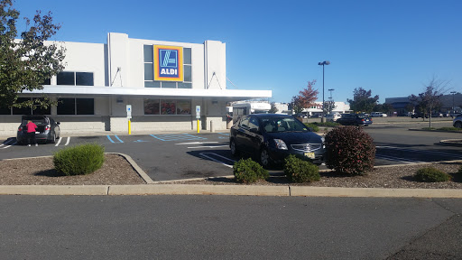 Supermarket «ALDI», reviews and photos, 1321 Centennial Ave, Piscataway Township, NJ 08854, USA