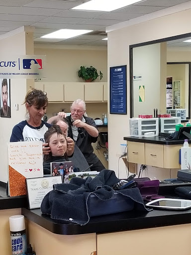 Hair Salon «Supercuts», reviews and photos, 501 W Henderson St, Cleburne, TX 76033, USA