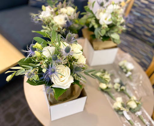 Florist «Crescent Floral & Gifts», reviews and photos, 2140 Wealthy St SE, Grand Rapids, MI 49506, USA