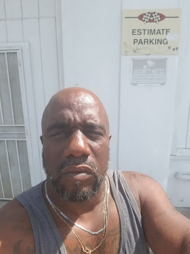 Auto Body Shop «Airport Collision Repair Center», reviews and photos, 513 South La Brea Ave, Inglewood, CA 90301, USA