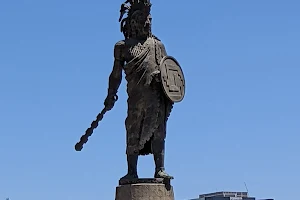 Monument to Emperor Cuauhtémoc image