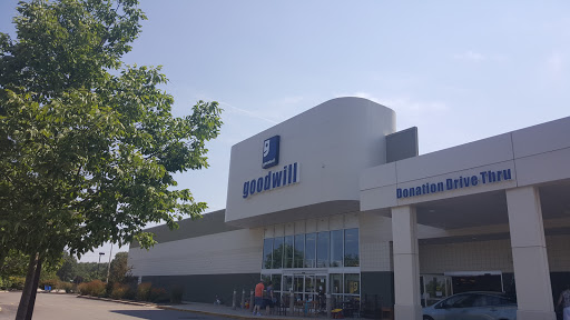 Thrift Store «Goodwill Store & Donation Center», reviews and photos