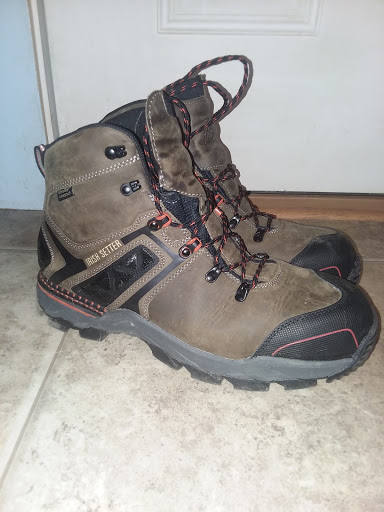 Shoe Store «Leacock Shoe Store», reviews and photos, 64 Old Leacock Rd, Ronks, PA 17572, USA