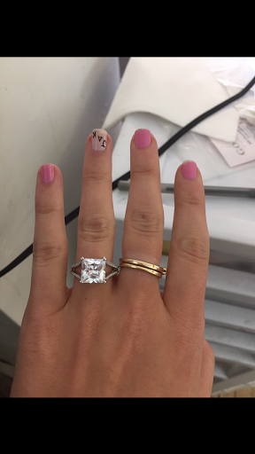 Jewelry Store «Golden Nugget Jewelers», reviews and photos, 800 Chestnut St, Philadelphia, PA 19107, USA