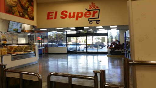 Grocery Store «El Super», reviews and photos, 9710 Woodman Ave, Pacoima, CA 91331, USA