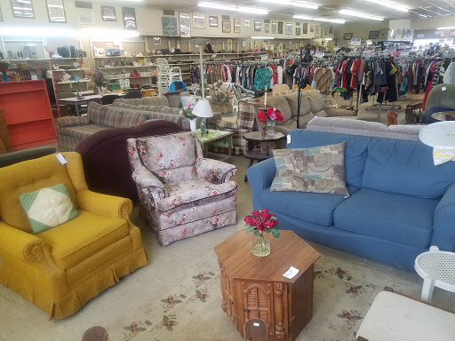 Thrift Store «The Cubby Thrift Store», reviews and photos, 377 Main St, Presque Isle, ME 04769, USA