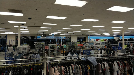 Clothing Store «Ross Dress for Less», reviews and photos, 1700 Lake Woodlands Dr, The Woodlands, TX 77380, USA